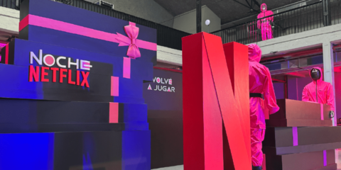 2024 NOCHE NETFLIX 4