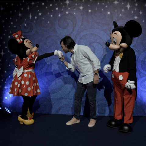 2025 DISNEY UPFRONT26_2025PORFOLIO 3 CUADRADITA