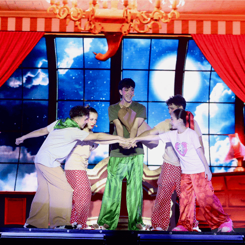 2025 SHOW NAVIDENO UNICENTER PORTFOLIO_2025PORFOLIO 2 CUADRADITA